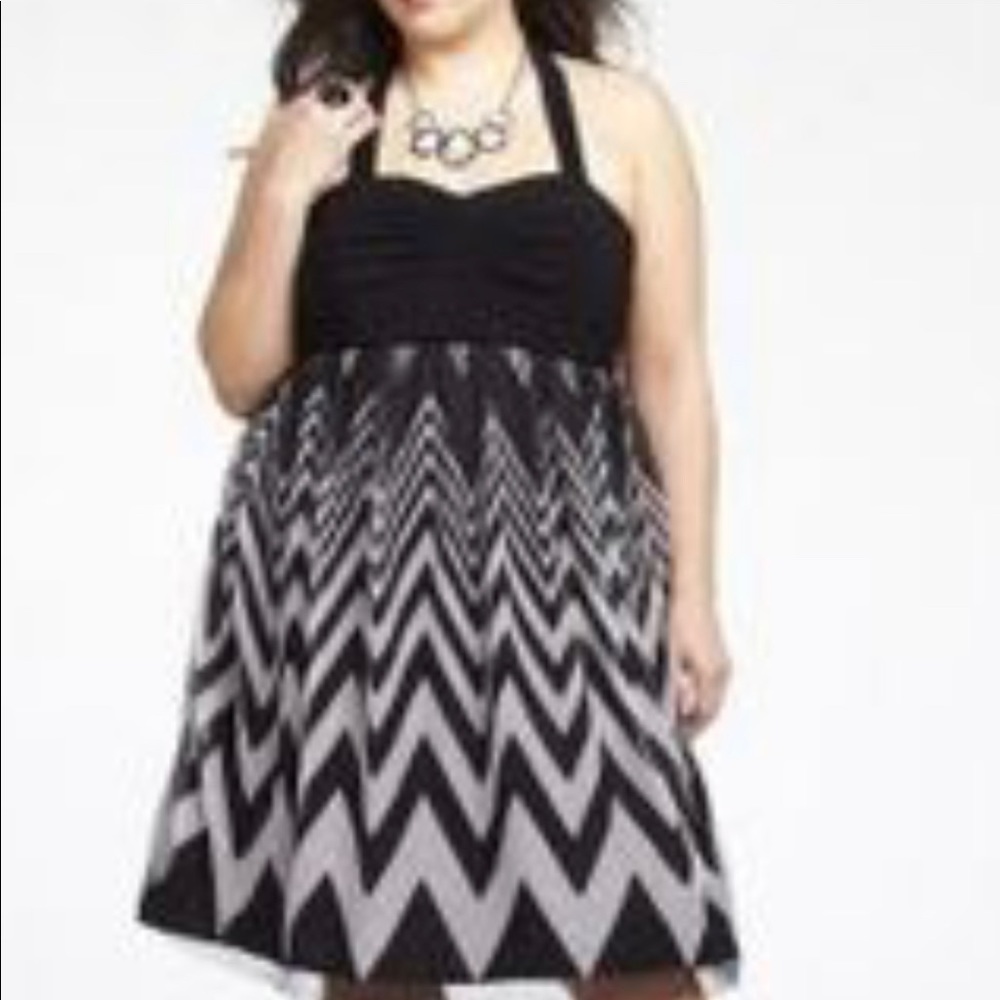 Addition Elle black halter dress